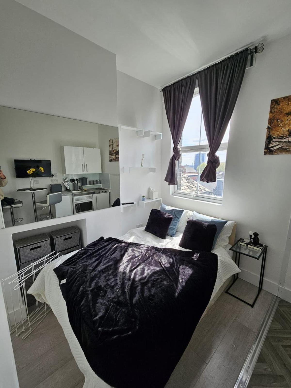 Apartment Compact And Bright Flat West 3a