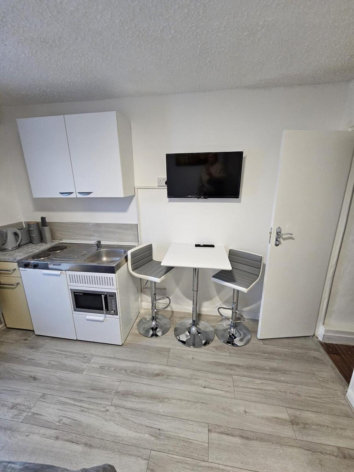 Appartamento Compact And Bright Flat West 3a